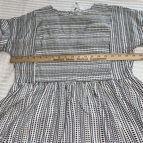 Indikah by Angel Biba  Black/White‎ geometric Dress SzXS Lined Mini NWT Rayon - Picture 5 of 9